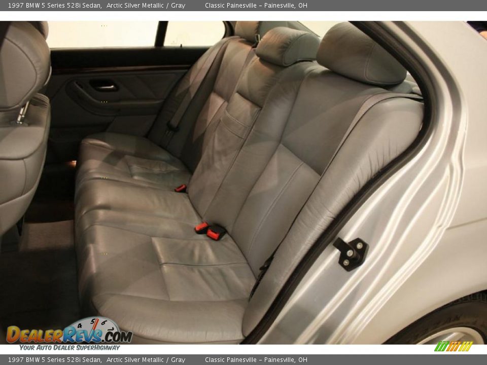 Gray Interior - 1997 BMW 5 Series 528i Sedan Photo #17