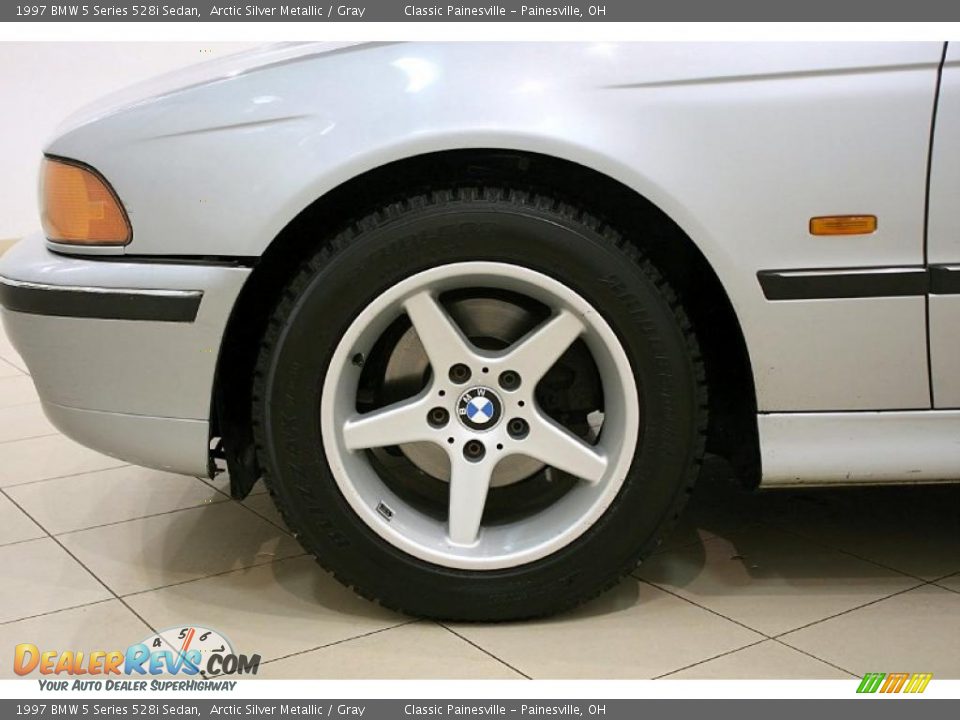 1997 BMW 5 Series 528i Sedan Wheel Photo #23