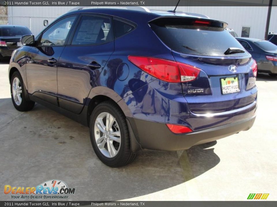 2011 Hyundai Tucson GLS Iris Blue / Taupe Photo #5