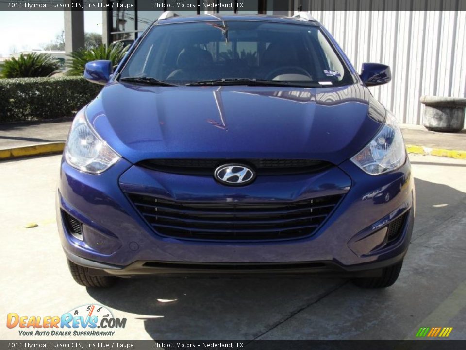 2011 Hyundai Tucson GLS Iris Blue / Taupe Photo #8