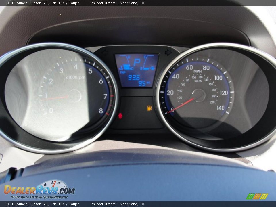 2011 Hyundai Tucson GLS Gauges Photo #34
