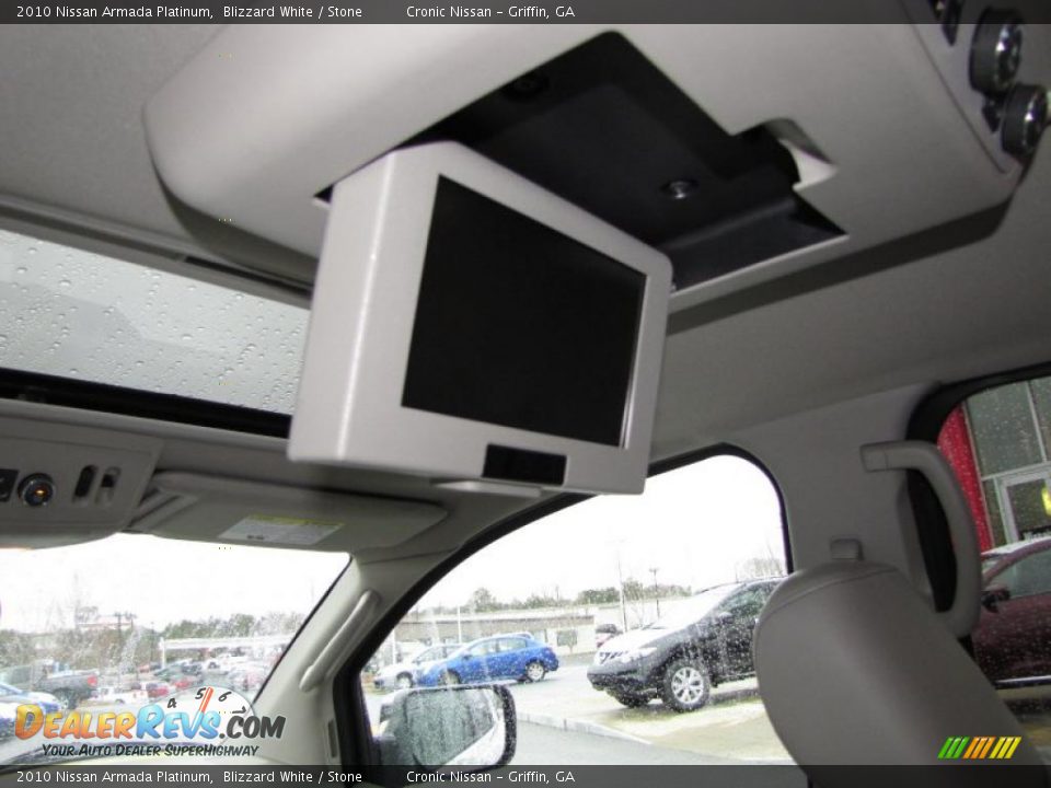 2010 Nissan Armada Platinum Blizzard White / Stone Photo #14