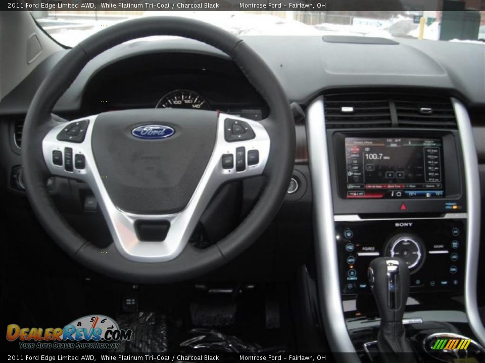 Dashboard of 2011 Ford Edge Limited AWD Photo #18