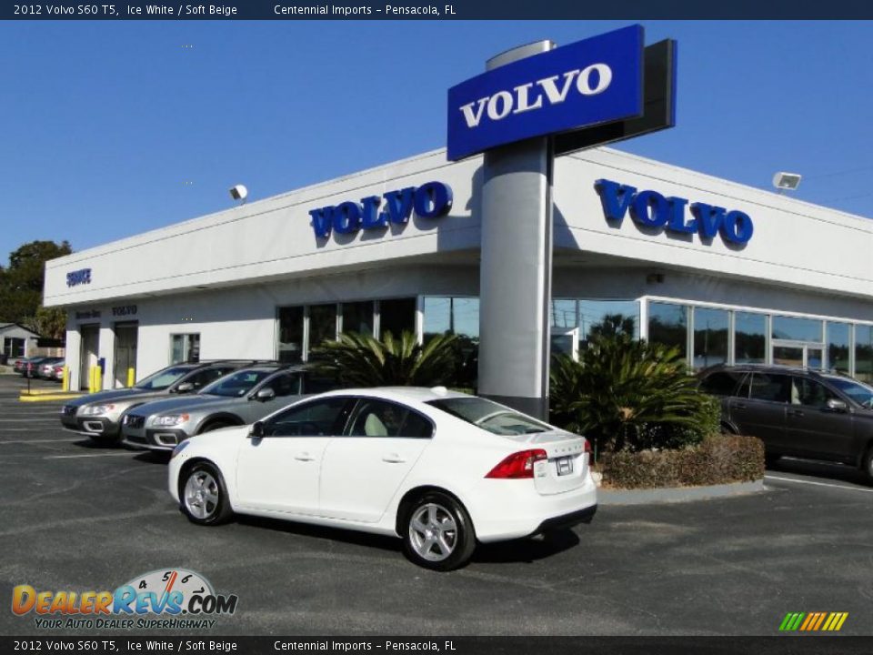 2012 Volvo S60 T5 Ice White / Soft Beige Photo #15