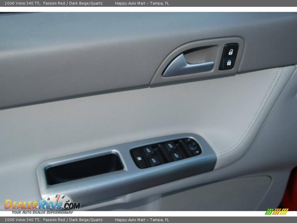 2006 Volvo S40 T5 Passion Red / Dark Beige/Quartz Photo #29