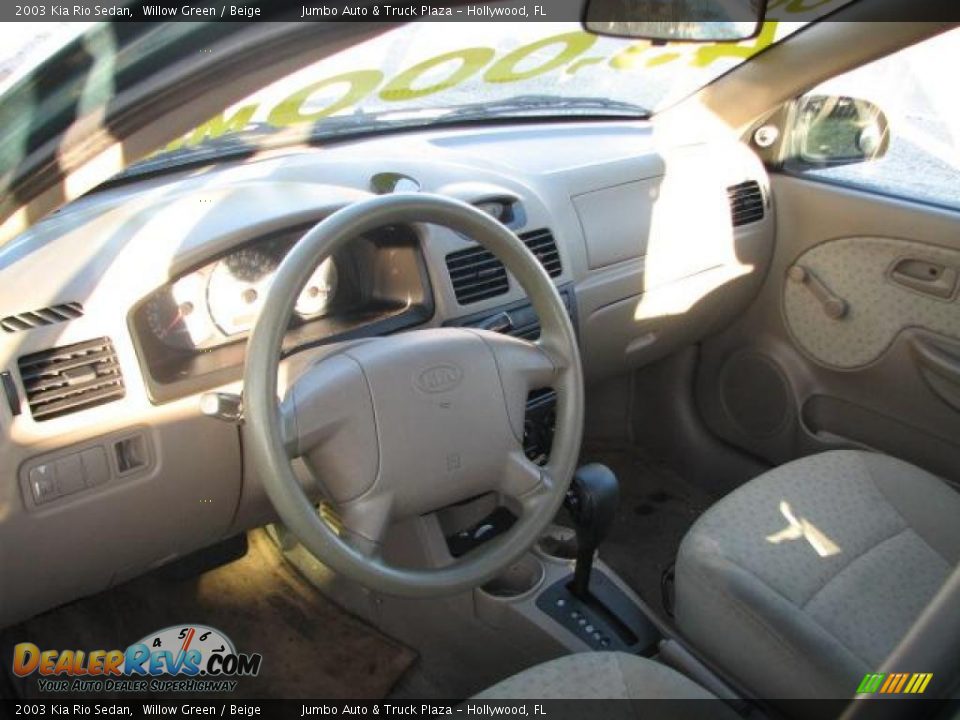 2003 Kia Rio Sedan Willow Green / Beige Photo #18