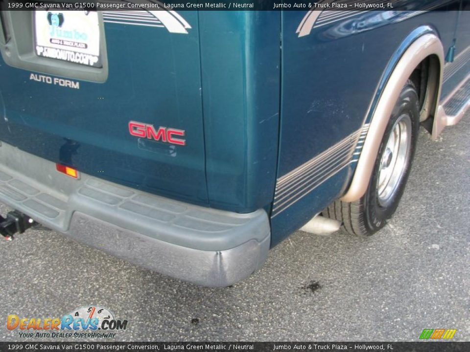 1999 GMC Savana Van G1500 Passenger Conversion Laguna Green Metallic / Neutral Photo #16