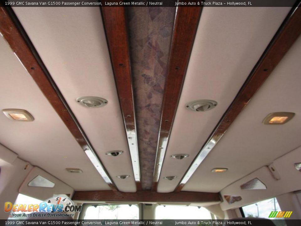 1999 GMC Savana Van G1500 Passenger Conversion Laguna Green Metallic / Neutral Photo #22