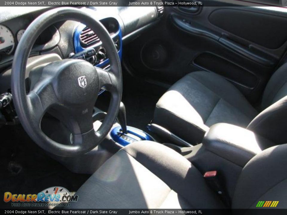 2004 Dodge Neon SXT Electric Blue Pearlcoat / Dark Slate Gray Photo #21