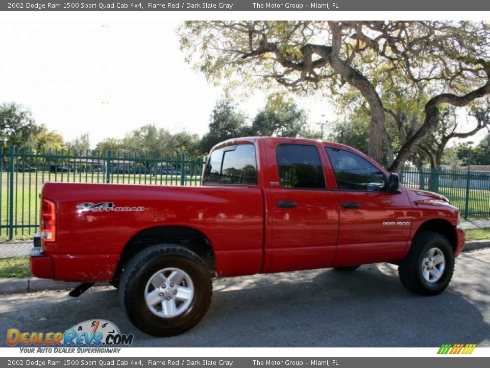 2002 Dodge Ram 1500 Sport Quad Cab 4x4 Flame Red / Dark Slate Gray Photo #8