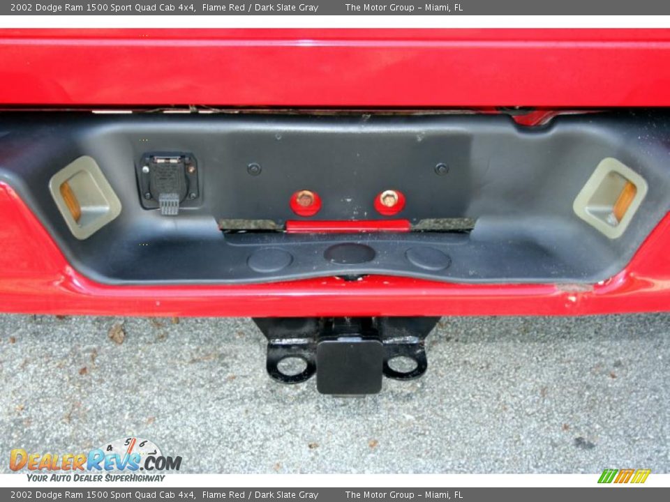 2002 Dodge Ram 1500 Sport Quad Cab 4x4 Flame Red / Dark Slate Gray Photo #14