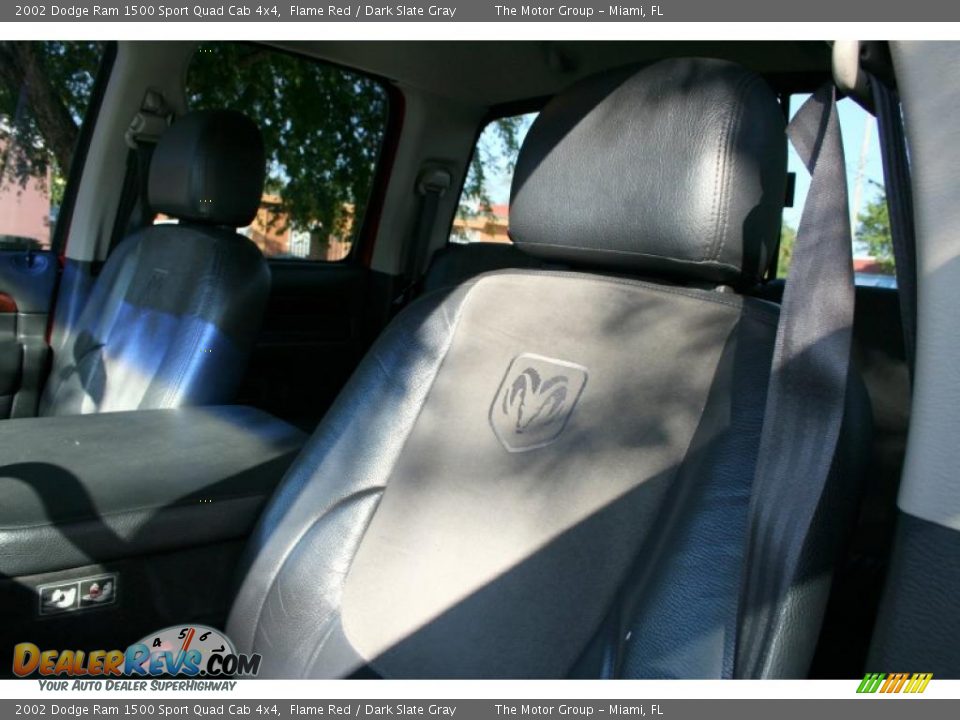 2002 Dodge Ram 1500 Sport Quad Cab 4x4 Flame Red / Dark Slate Gray Photo #34