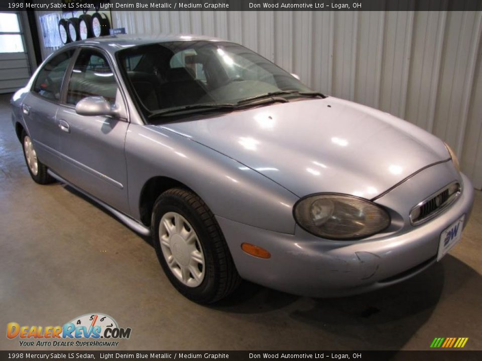 Front 3/4 View of 1998 Mercury Sable LS Sedan Photo #1