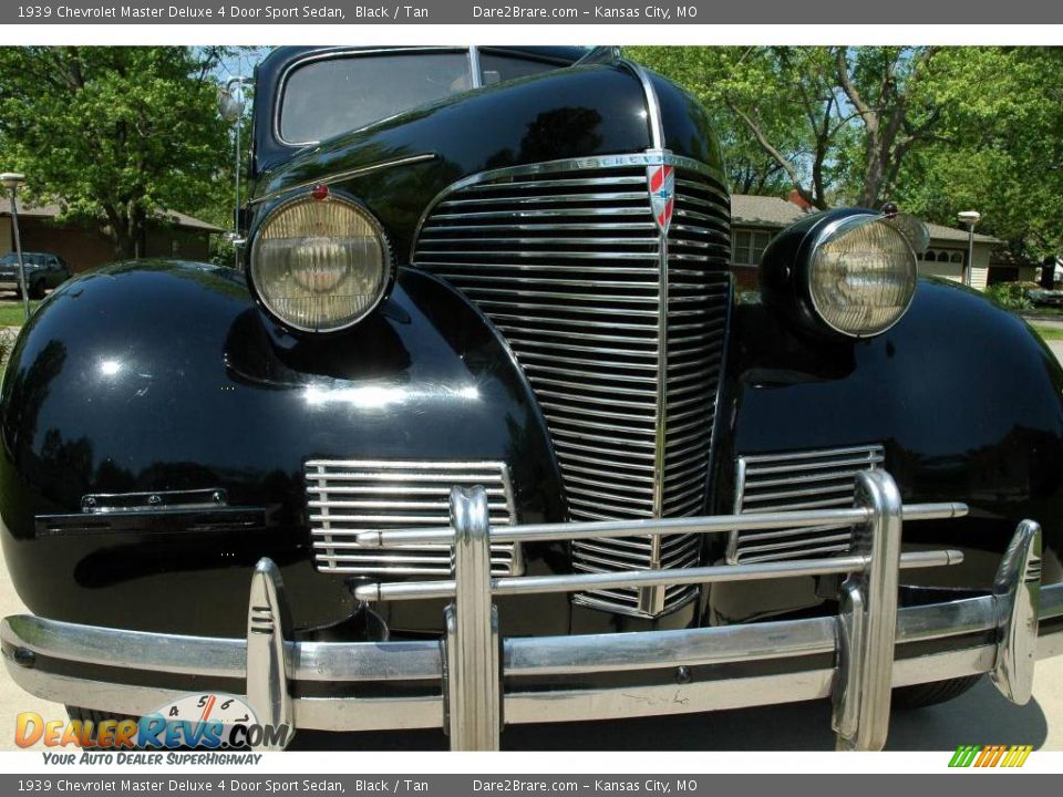 1939 Chevrolet Master Deluxe 4 Door Sport Sedan Black / Tan Photo #27