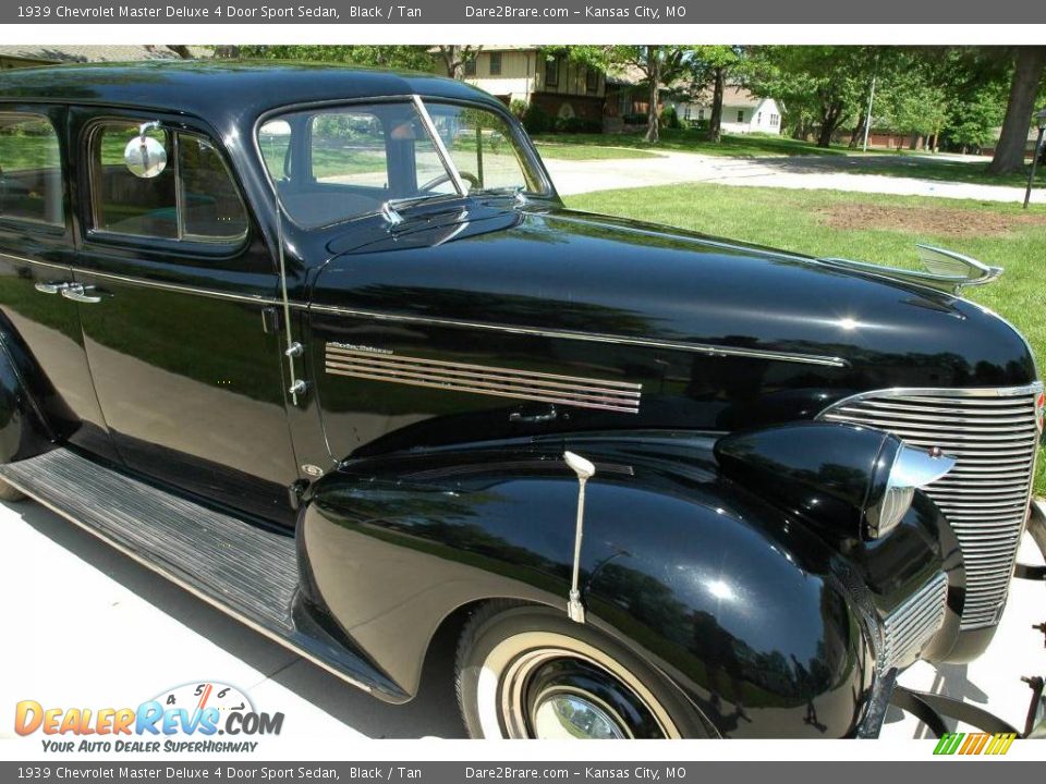 1939 Chevrolet Master Deluxe 4 Door Sport Sedan Black / Tan Photo #32