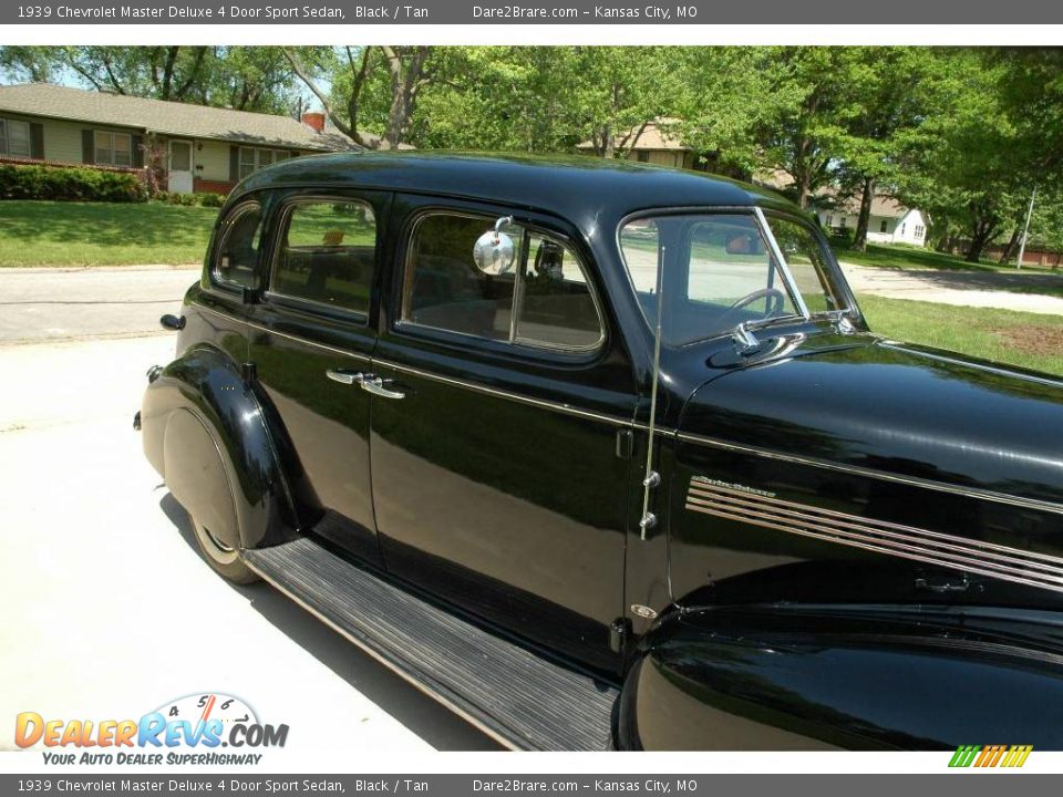 1939 Chevrolet Master Deluxe 4 Door Sport Sedan Black / Tan Photo #34