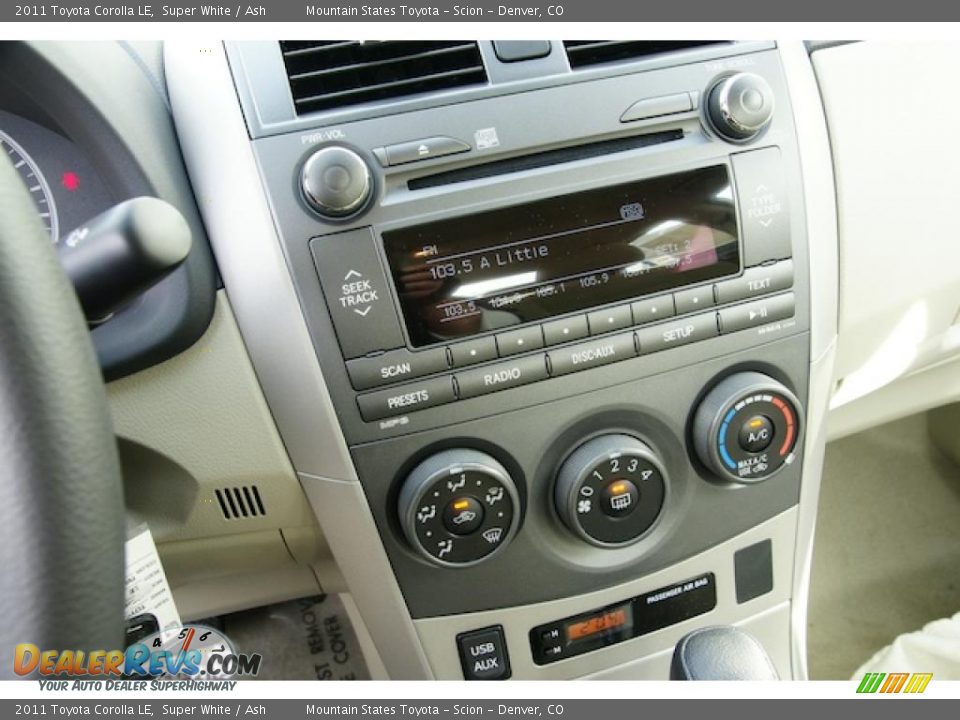 Controls of 2011 Toyota Corolla LE Photo #8