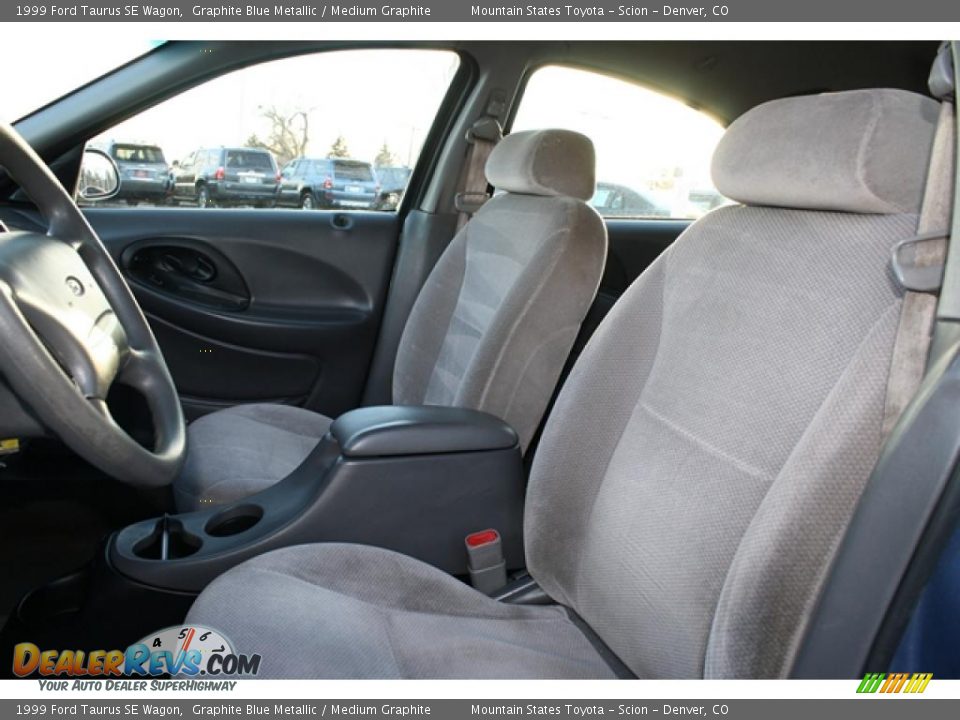 Medium Graphite Interior 1999 Ford Taurus Se Wagon Photo 8