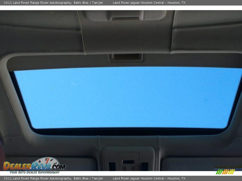 Sunroof of 2011 Land Rover Range Rover Autobiography Photo #16