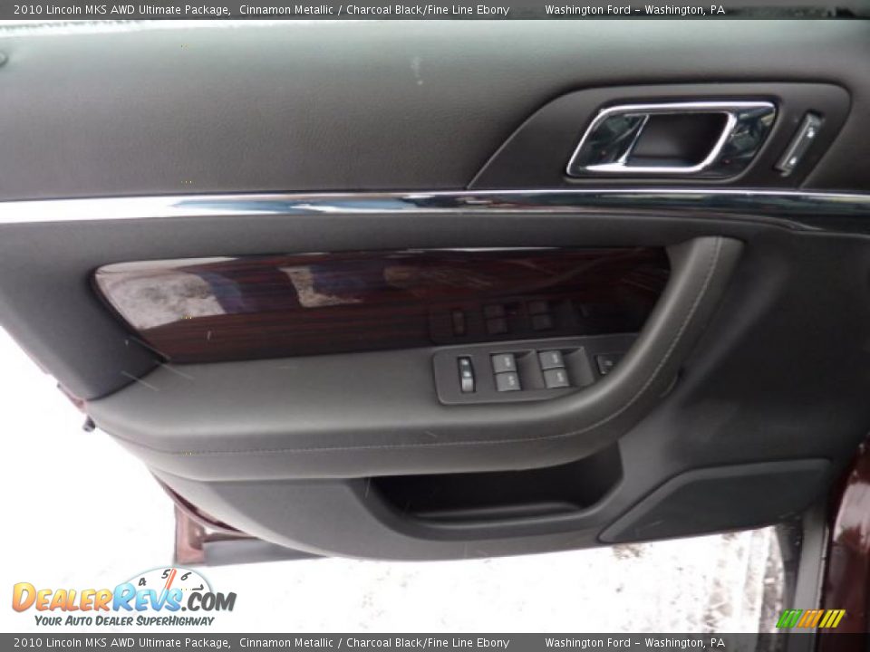 Door Panel of 2010 Lincoln MKS AWD Ultimate Package Photo #12