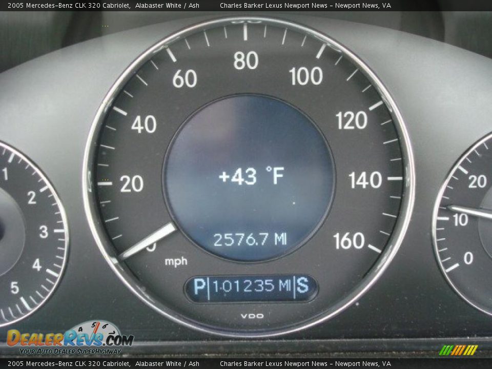 2005 Mercedes-Benz CLK 320 Cabriolet Alabaster White / Ash Photo #16