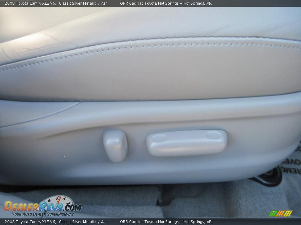 2008 Toyota Camry XLE V6 Classic Silver Metallic / Ash Photo #17