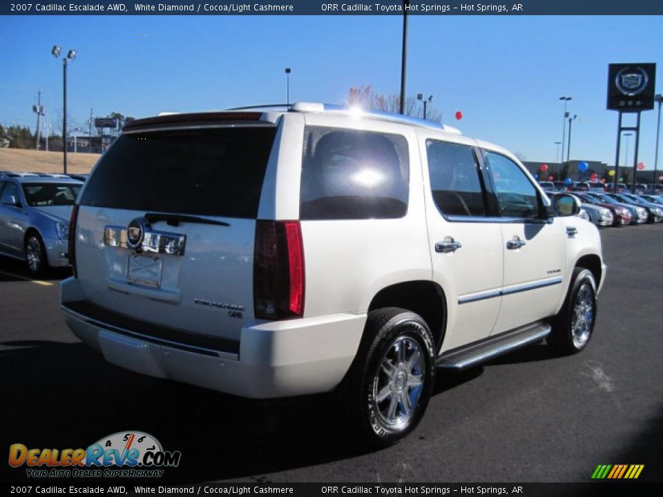 2007 Cadillac Escalade AWD White Diamond / Cocoa/Light Cashmere Photo #5