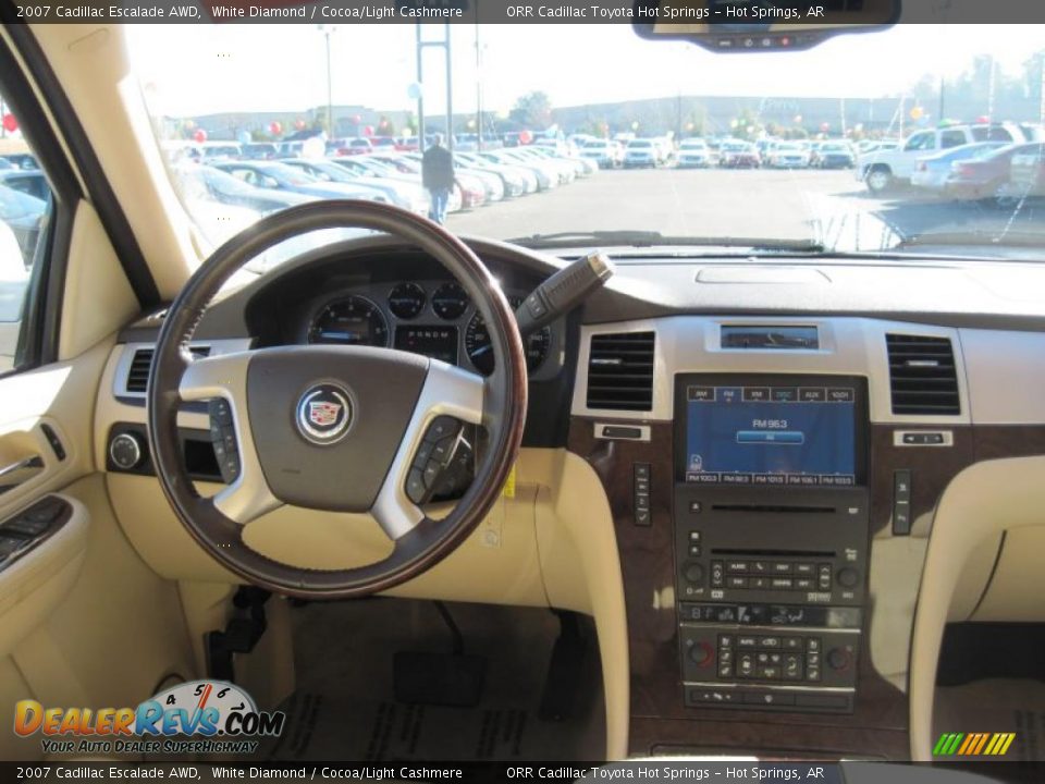 2007 Cadillac Escalade AWD White Diamond / Cocoa/Light Cashmere Photo #18
