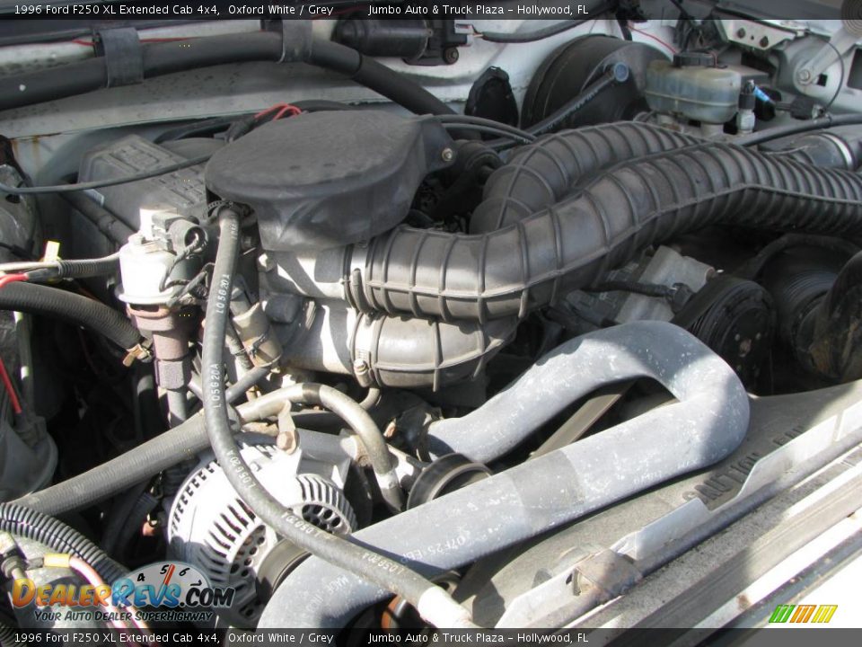1996 Ford F250 XL Extended Cab 4x4 Oxford White / Grey Photo #21
