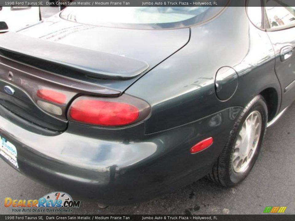 1998 Ford Taurus SE Dark Green Satin Metallic / Medium Prairie Tan Photo #9