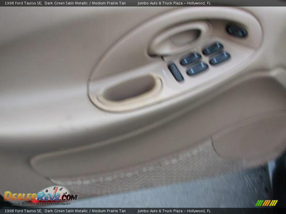 1998 Ford Taurus SE Dark Green Satin Metallic / Medium Prairie Tan Photo #18