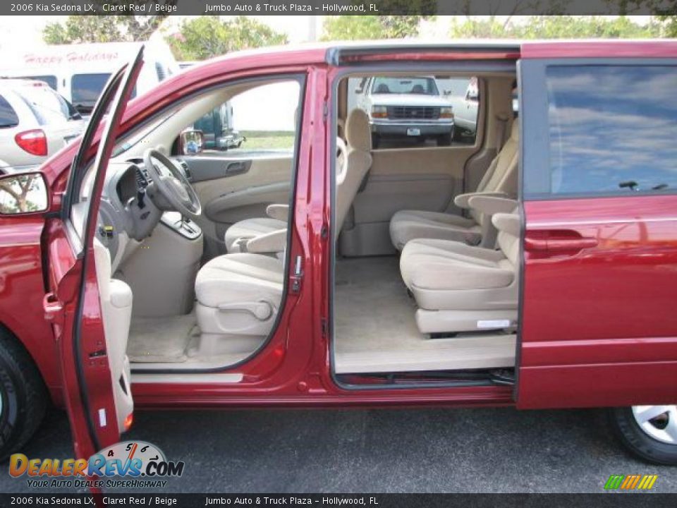 2006 Kia Sedona LX Claret Red / Beige Photo #7