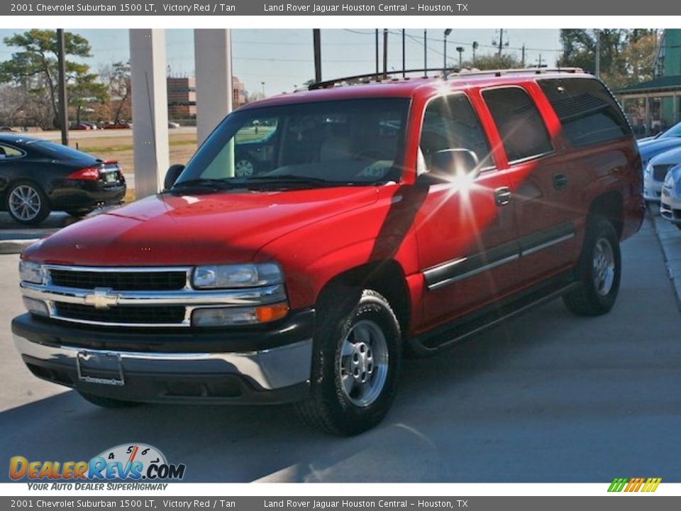 2001 Chevrolet Suburban 1500 LT Victory Red / Tan Photo #7