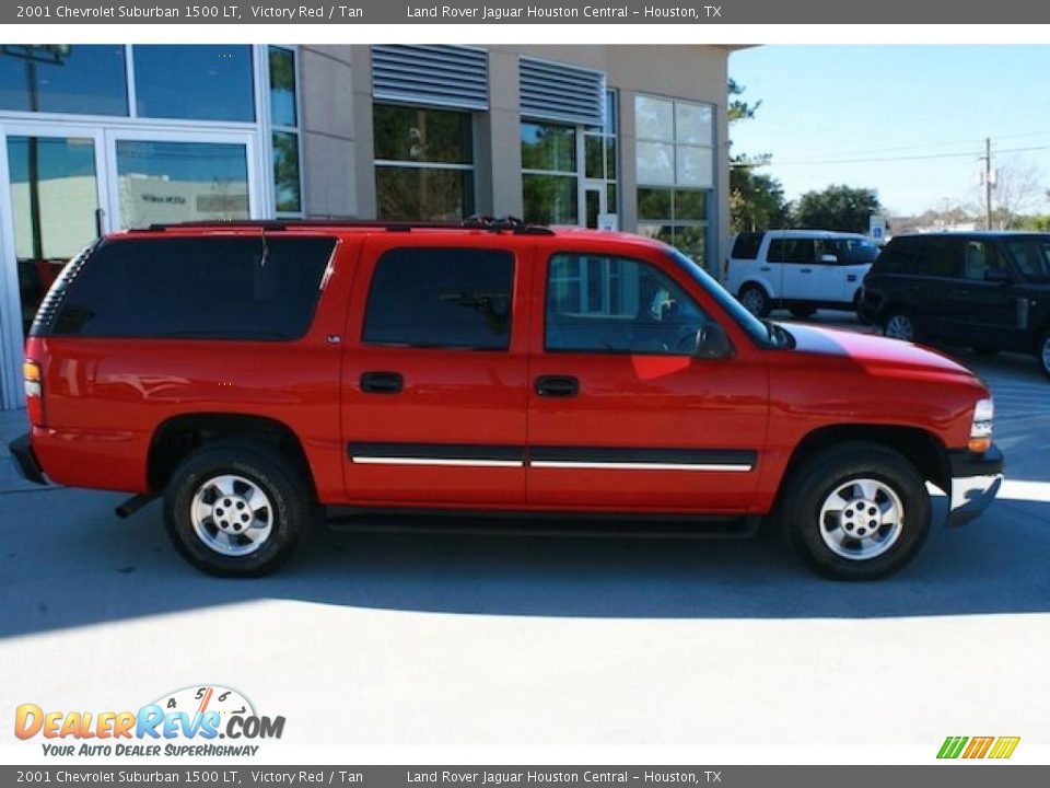 2001 Chevrolet Suburban 1500 LT Victory Red / Tan Photo #12