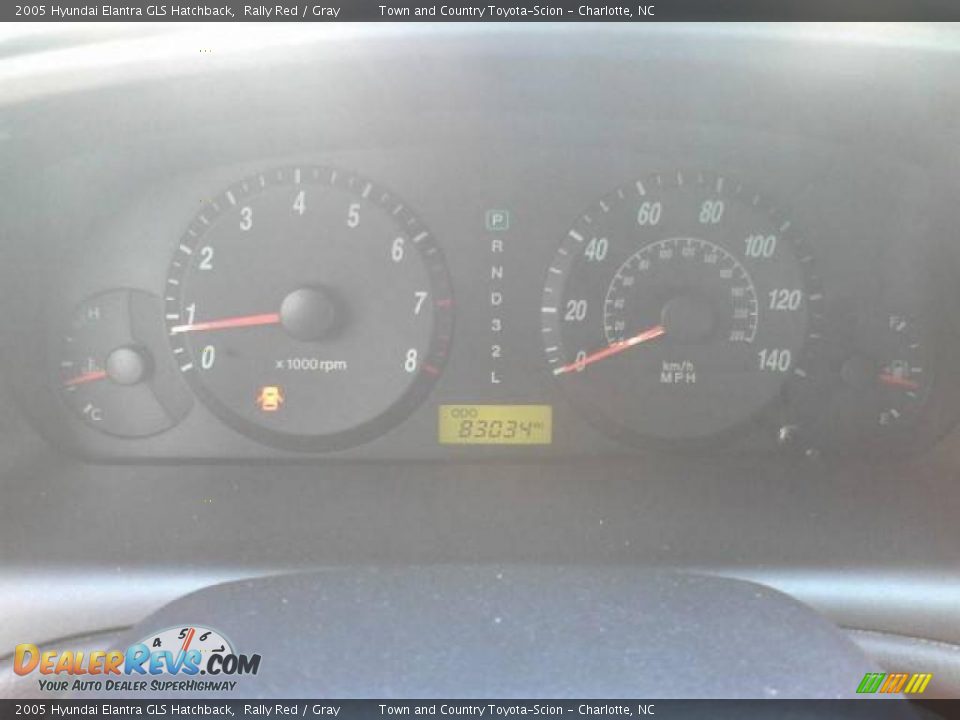 2005 Hyundai Elantra GLS Hatchback Rally Red / Gray Photo #9