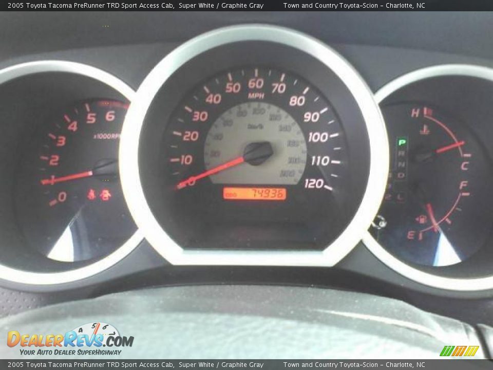 2005 Toyota Tacoma PreRunner TRD Sport Access Cab Gauges Photo #9