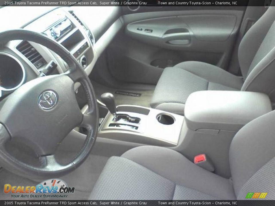 2005 Toyota Tacoma PreRunner TRD Sport Access Cab Super White / Graphite Gray Photo #13