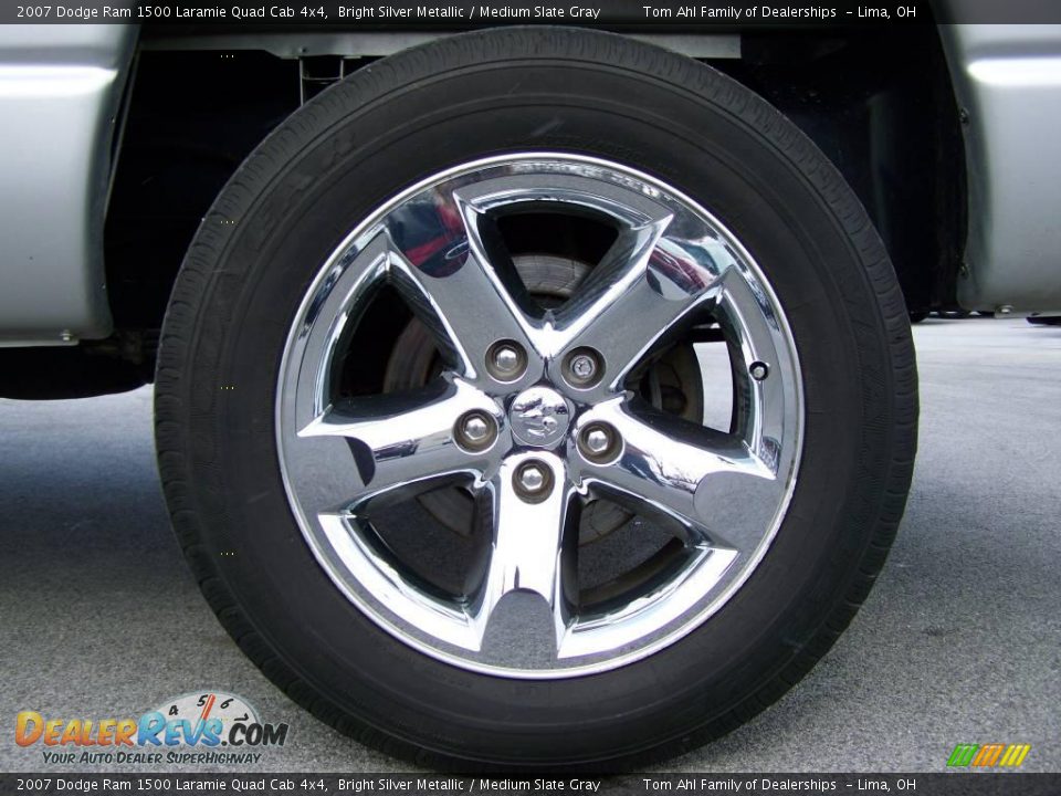 2007 Dodge Ram 1500 Laramie Quad Cab 4x4 Bright Silver Metallic / Medium Slate Gray Photo #8