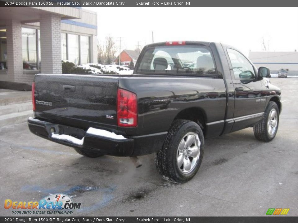 2004 Dodge Ram 1500 SLT Regular Cab Black / Dark Slate Gray Photo #6