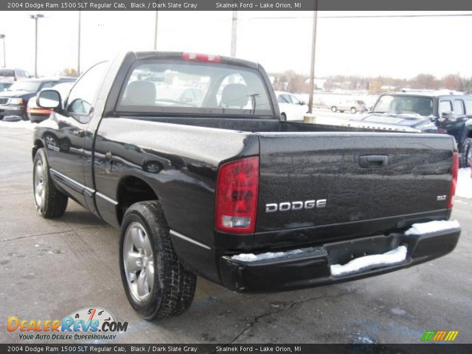 2004 Dodge Ram 1500 SLT Regular Cab Black / Dark Slate Gray Photo #8