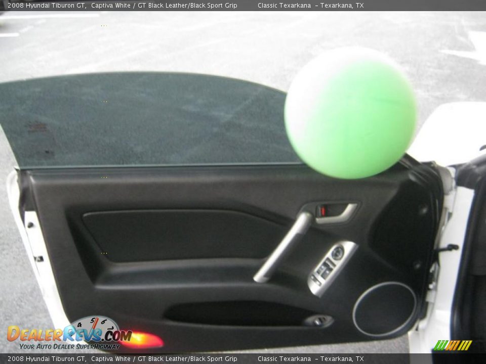 2008 Hyundai Tiburon GT Captiva White / GT Black Leather/Black Sport Grip Photo #16