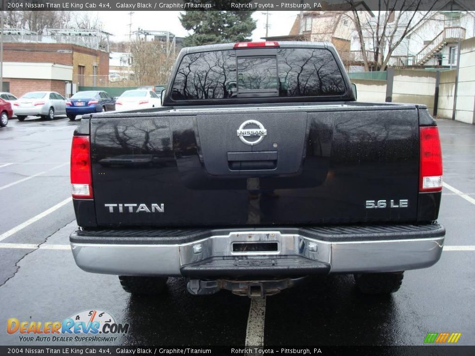 2004 Nissan Titan LE King Cab 4x4 Galaxy Black / Graphite/Titanium Photo #3