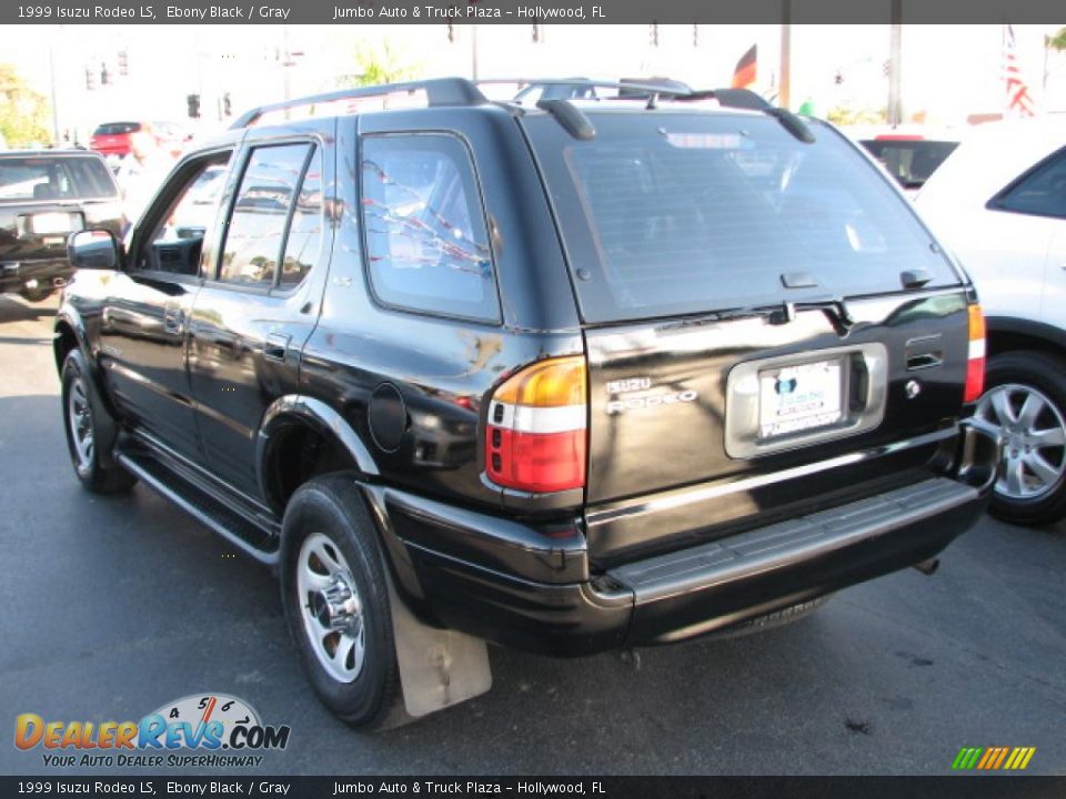 1999 Isuzu Rodeo LS Ebony Black / Gray Photo #8