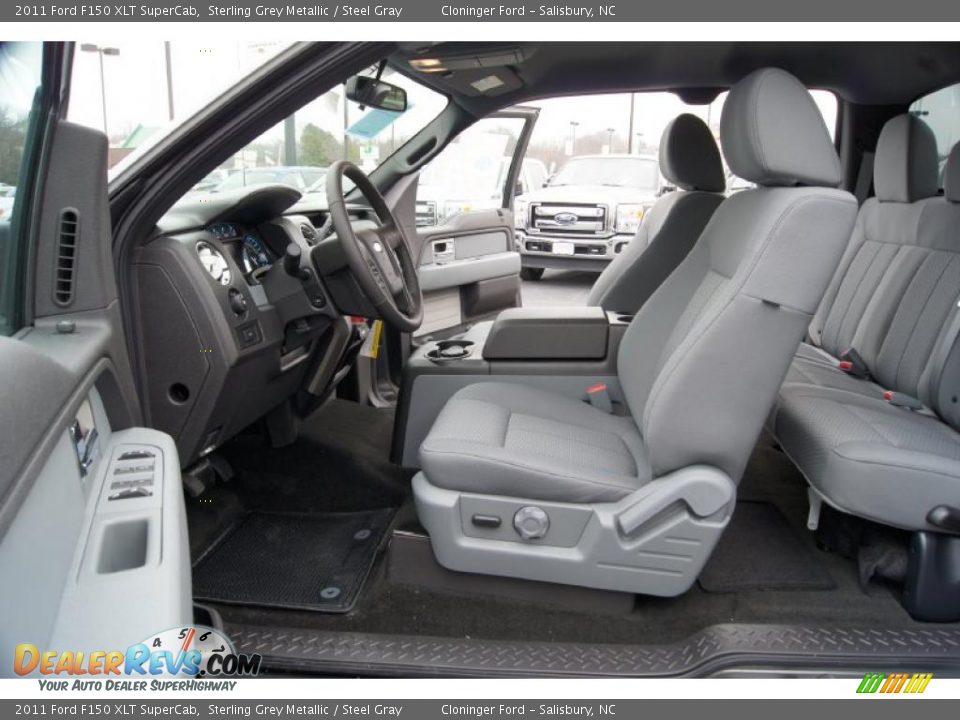 Steel Gray Interior - 2011 Ford F150 XLT SuperCab Photo #9