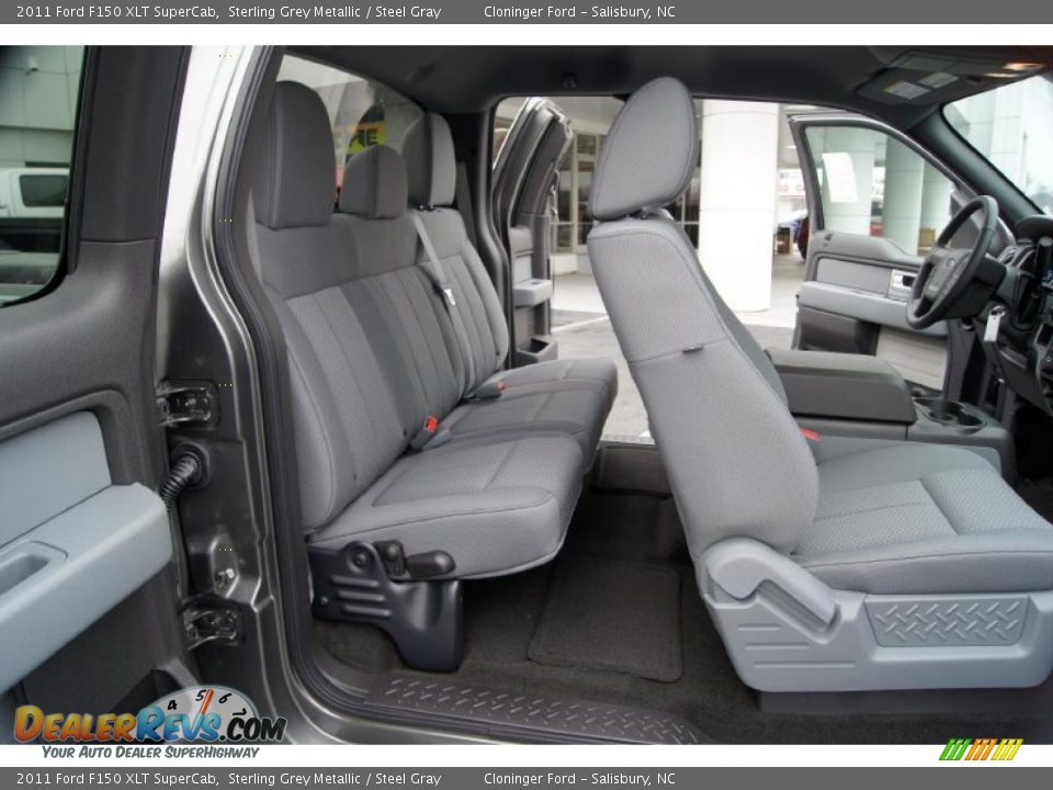 Steel Gray Interior - 2011 Ford F150 XLT SuperCab Photo #11