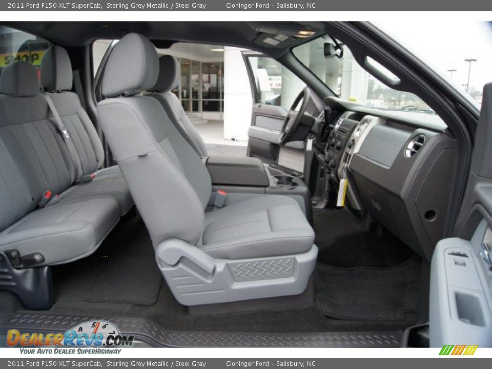 Steel Gray Interior - 2011 Ford F150 XLT SuperCab Photo #12