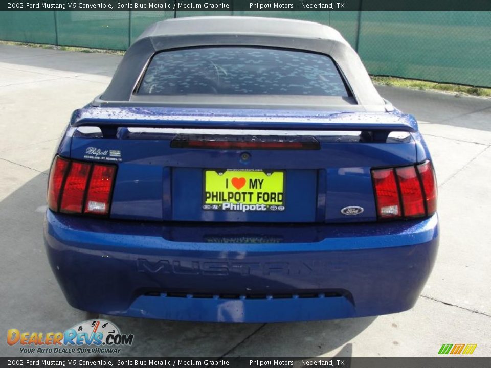 2002 Ford Mustang V6 Convertible Sonic Blue Metallic / Medium Graphite Photo #4