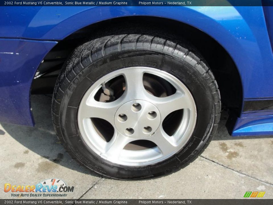 2002 Ford Mustang V6 Convertible Wheel Photo #14