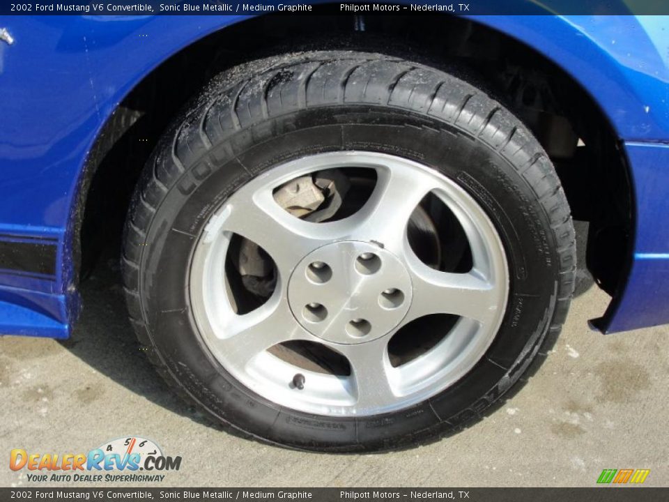 2002 Ford Mustang V6 Convertible Wheel Photo #15