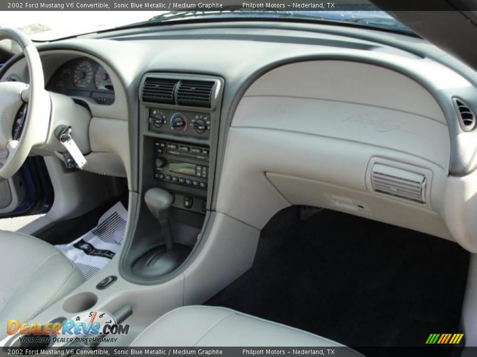 Dashboard of 2002 Ford Mustang V6 Convertible Photo #22